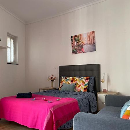 By La Rambla Rooms Barcelona Exteriör bild
