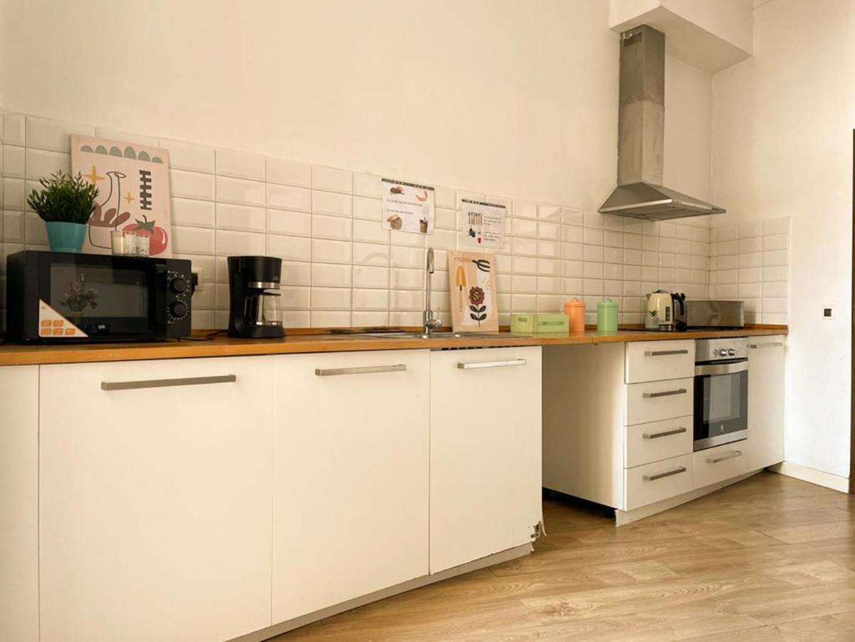By La Rambla Rooms Barcelona Exteriör bild