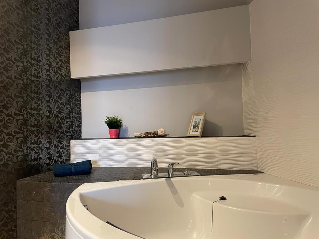 By La Rambla Rooms Barcelona Exteriör bild