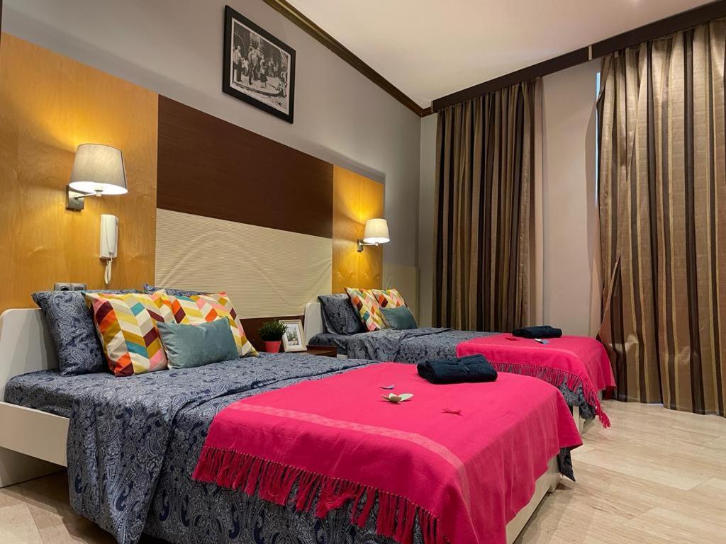 By La Rambla Rooms Barcelona Exteriör bild