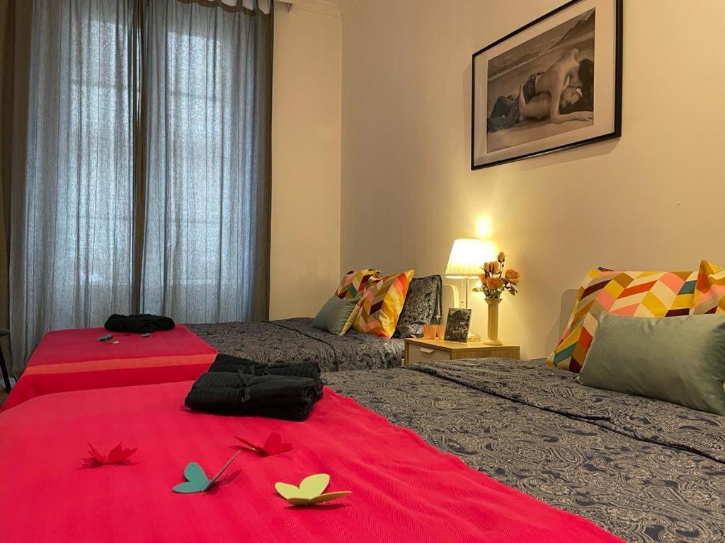 By La Rambla Rooms Barcelona Exteriör bild